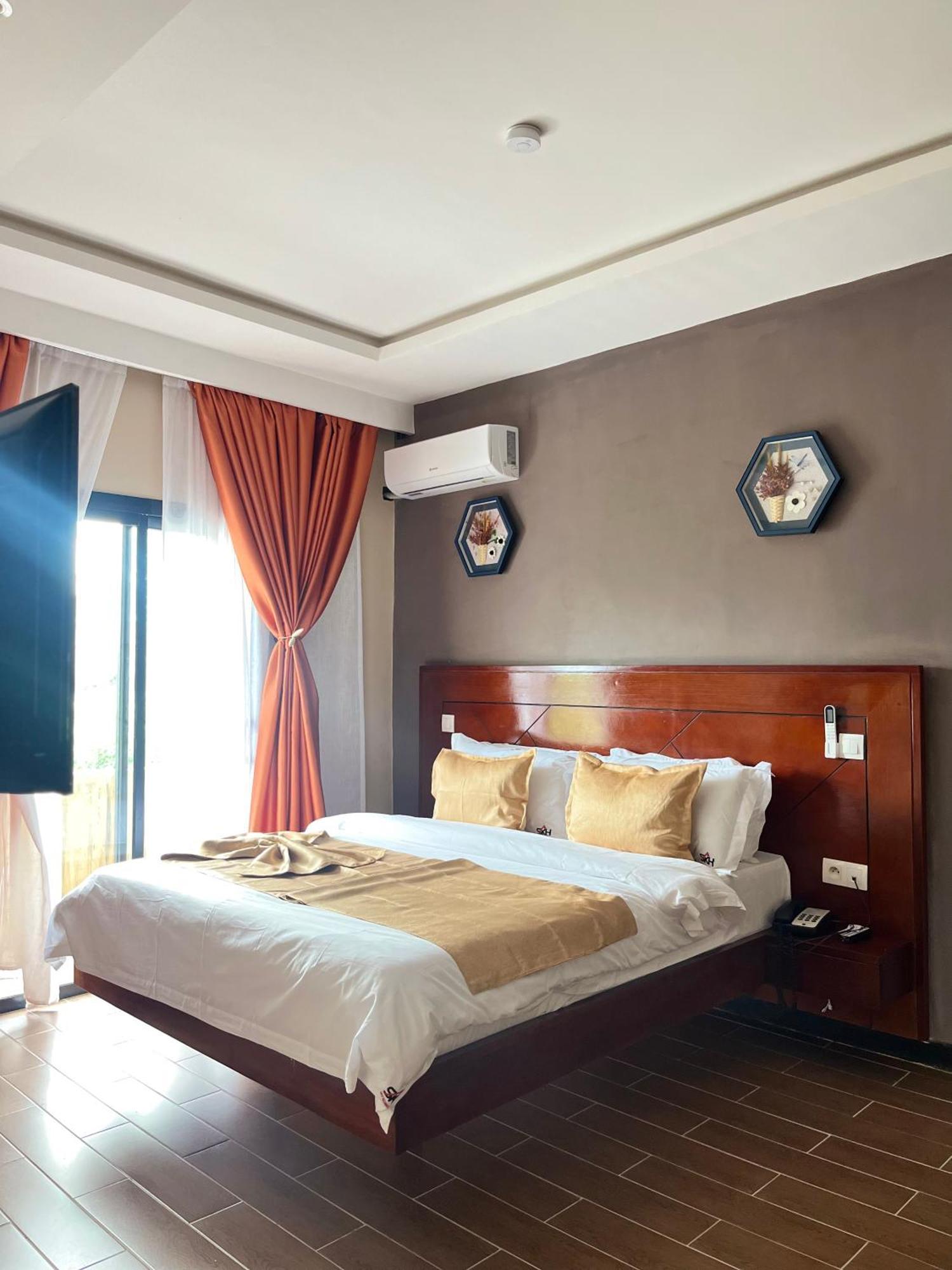 Sky Kenako Hotel Криби Экстерьер фото